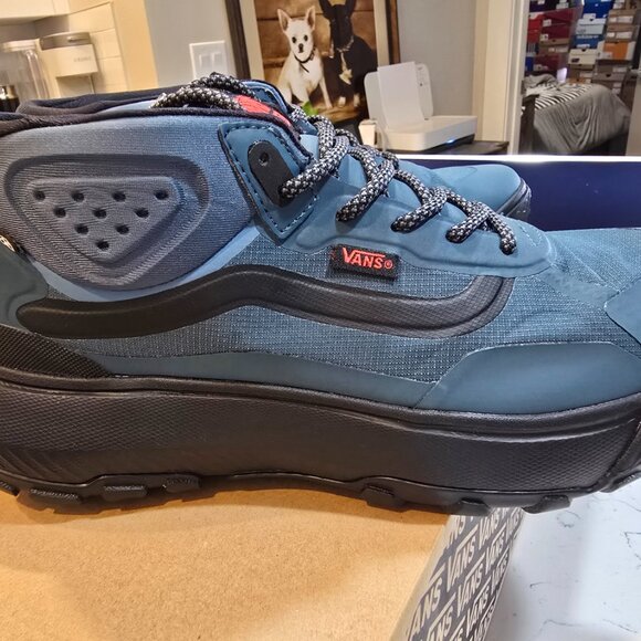 New Vans MTE Crosspath Shoes - Blue (VN000CVUBLU) MENS SIZE 10.5 RARE READ NEW - Picture 4 of 12